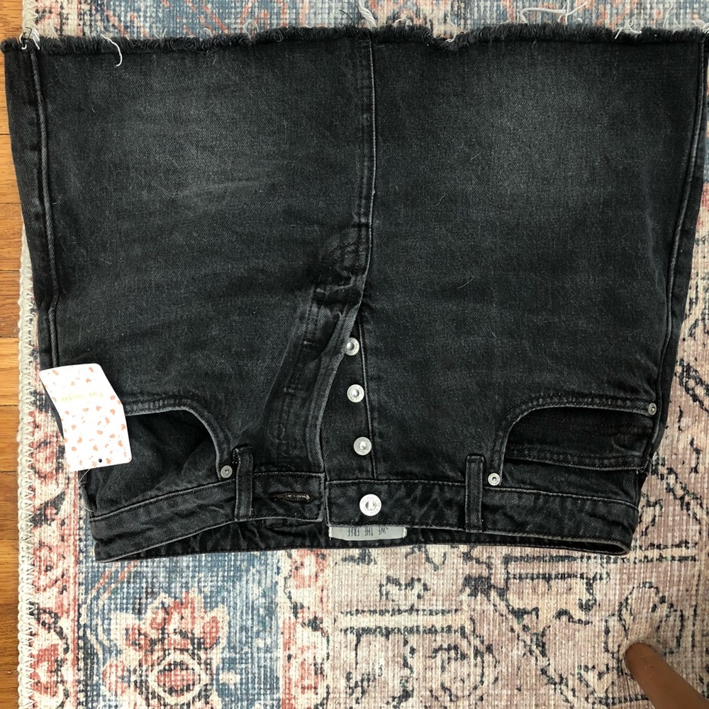 Free people black denim skirt NWT